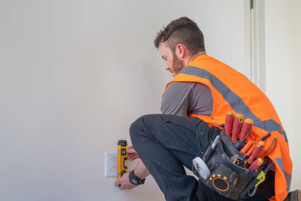 Best Local Electrician Companies  in Broadway, NC